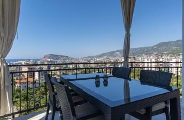 Image of Panorama Garden D32 Full castle and sea