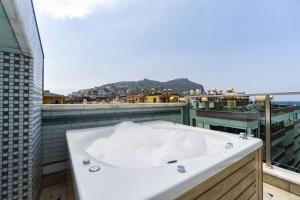 Image of Cleopatra Penthouse