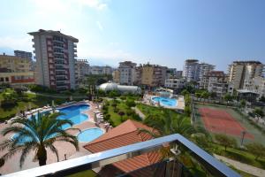 Image of D15 Pool View