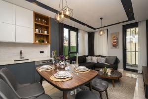 Image of Square Light Residence