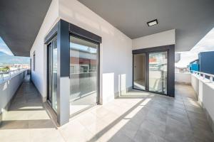 Image of Oba Riverside penthouse