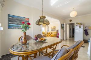 Image of Tahiraga Sea and Castle