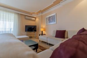 Image of Holiday villa sea and castle view